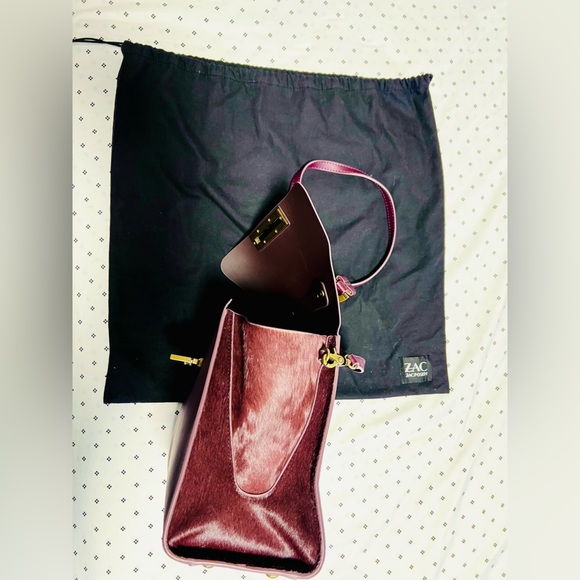 Zac Posen Eartha top handle bag with removable strap in burgundy plum colour - Picture 6 of 14